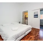 Houze Spacious 9 Bedroom Flat In Central Lisbon Apartamento